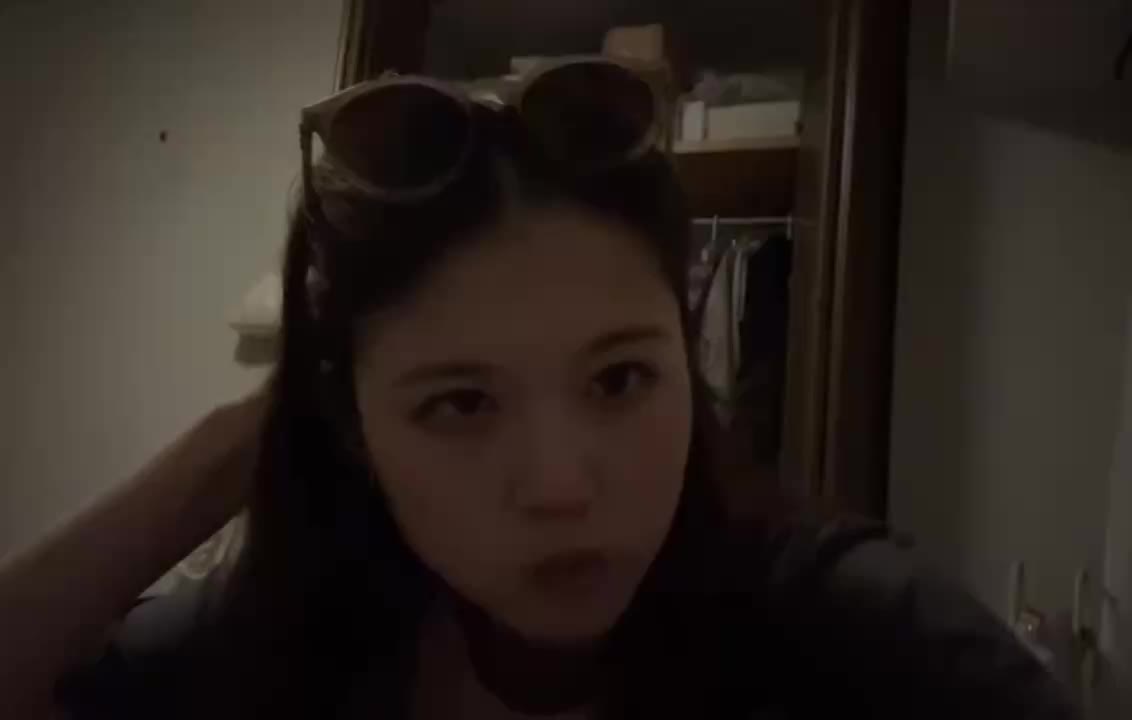 動画を再生